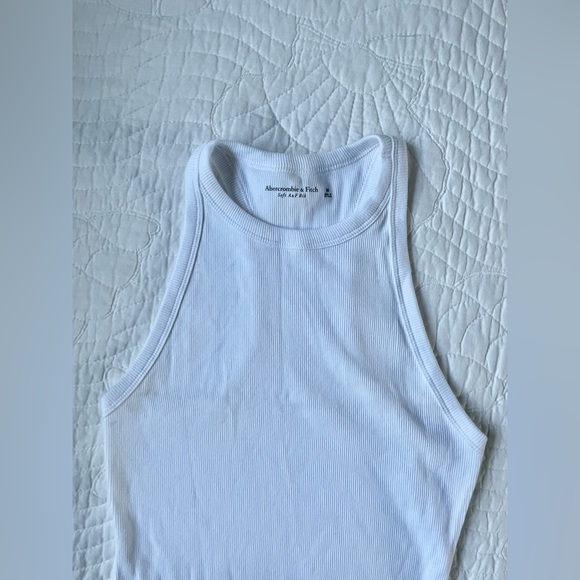 Abercrombie & Fitch Soft A&F Rib High Neck Bodysuit - Picture 4 of 7